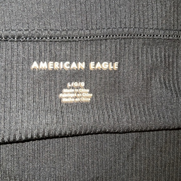 BRAND NEW NEVER WORN BALCK HALTER TOP - Picture 4 of 4